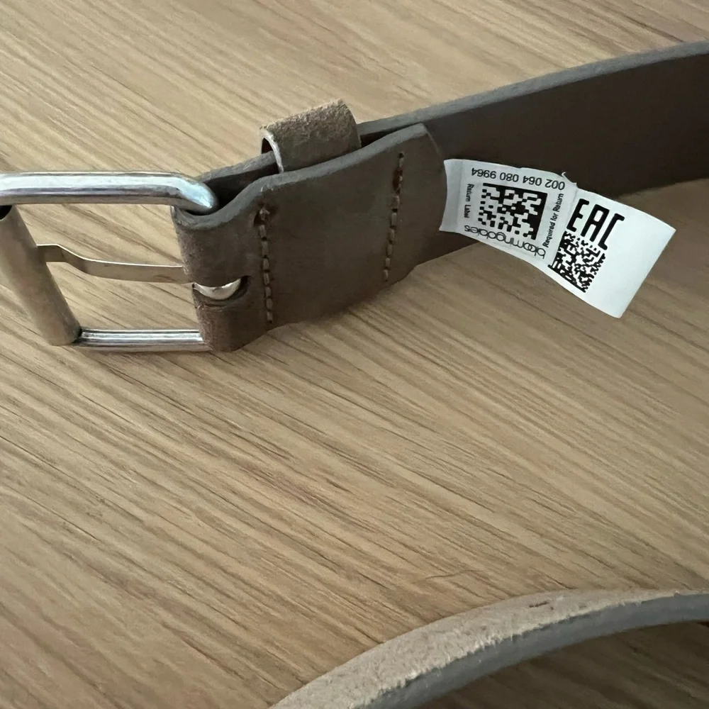 NWOT BOSS Hugo Boss Tan Brown Luxury Cow Suede Leather Belt, 40